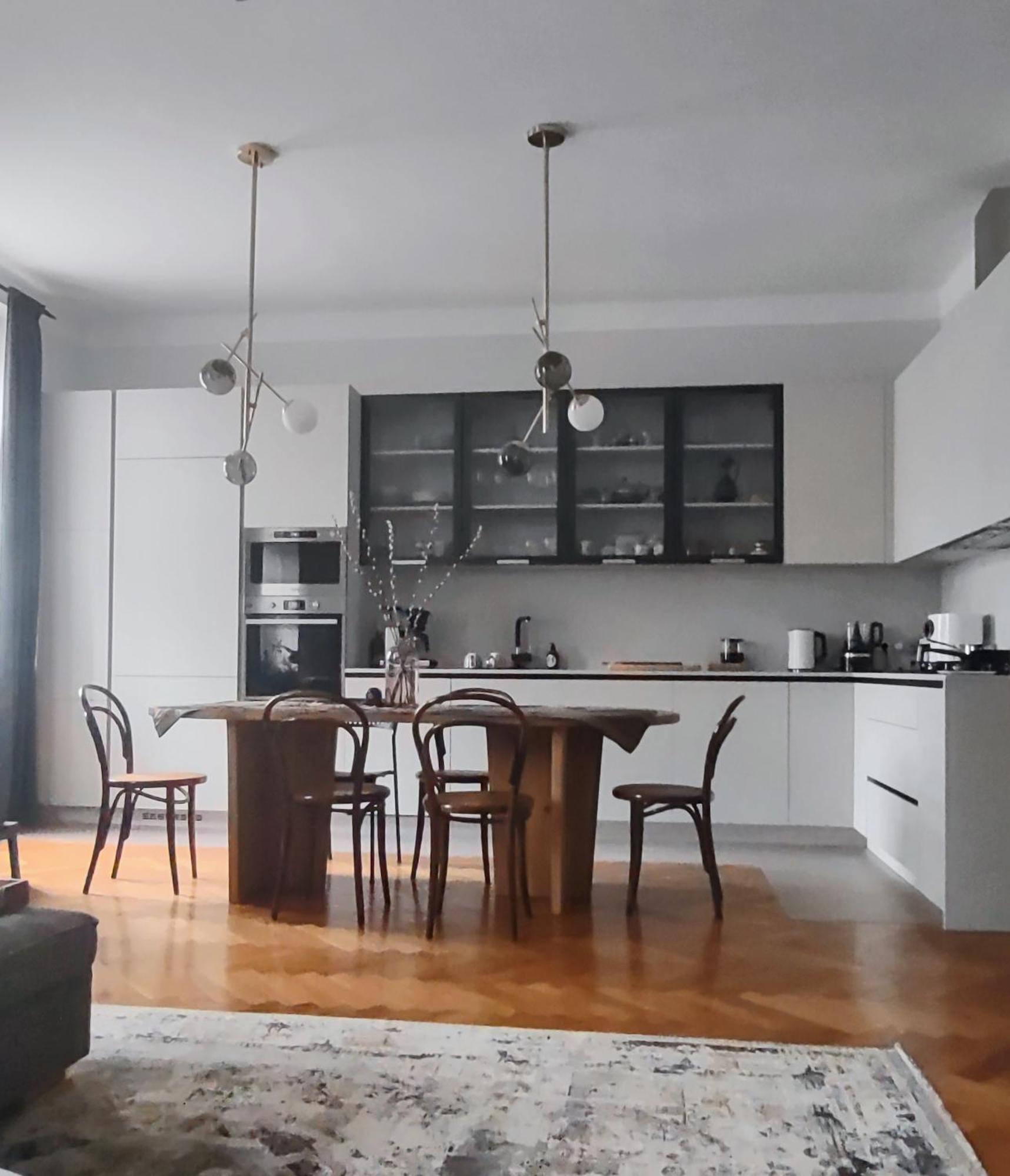 Apartment Spacious In 3 Bedrooms, 6 People Prague